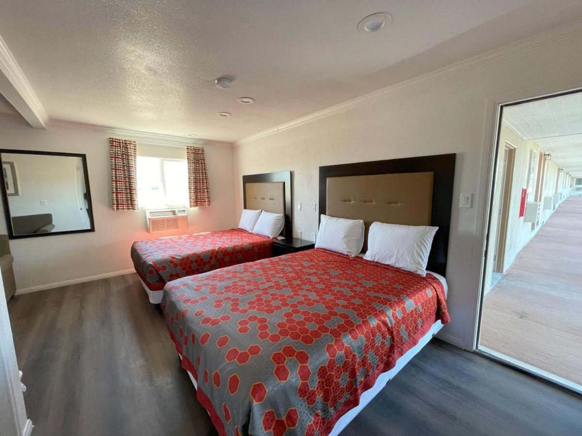 Palm Inn Мохаве Экстерьер фото