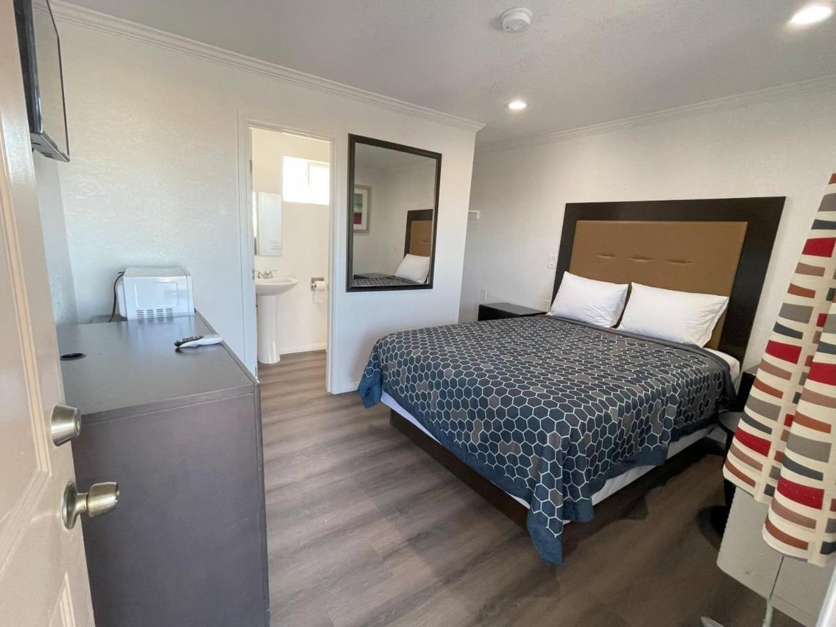Palm Inn Мохаве Экстерьер фото